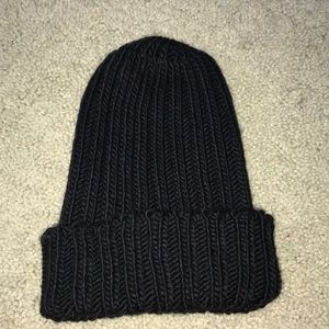 Black beanie